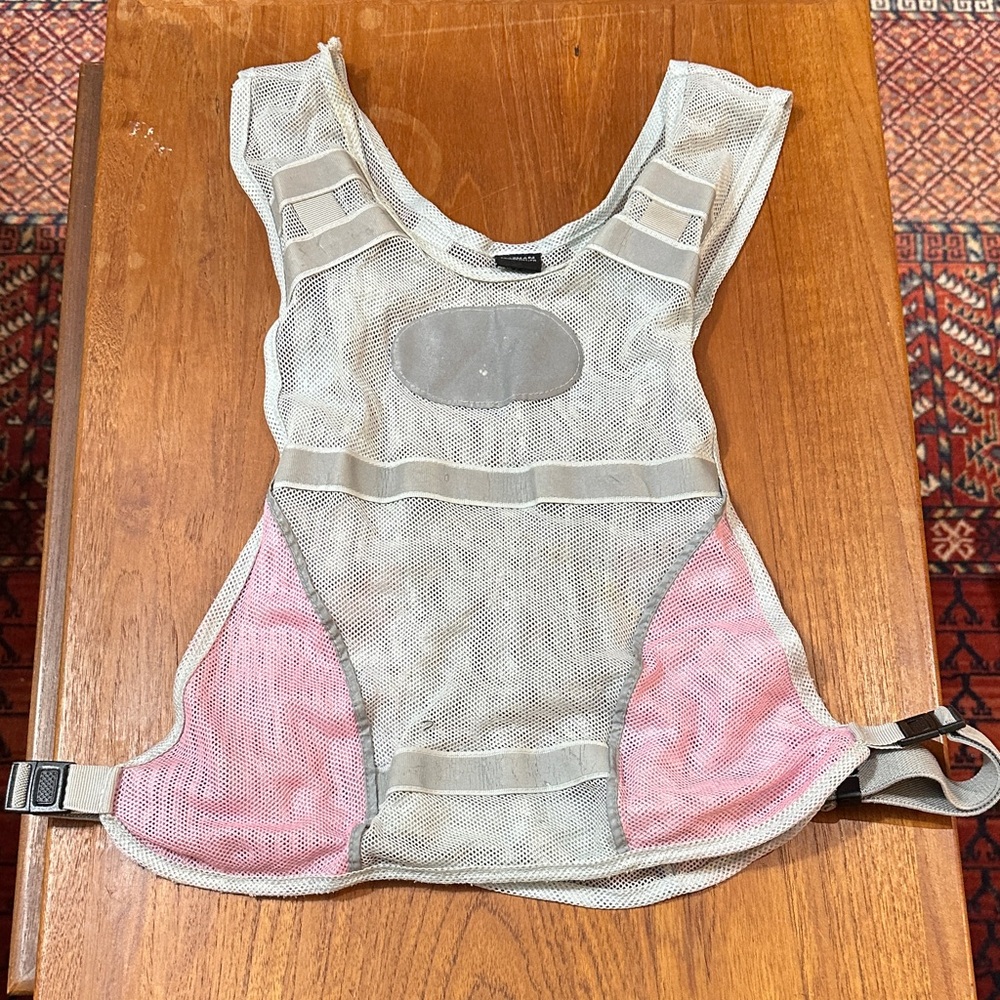 Nathan Mesh Sm/Med Running Reflective Vest with Pink Accents